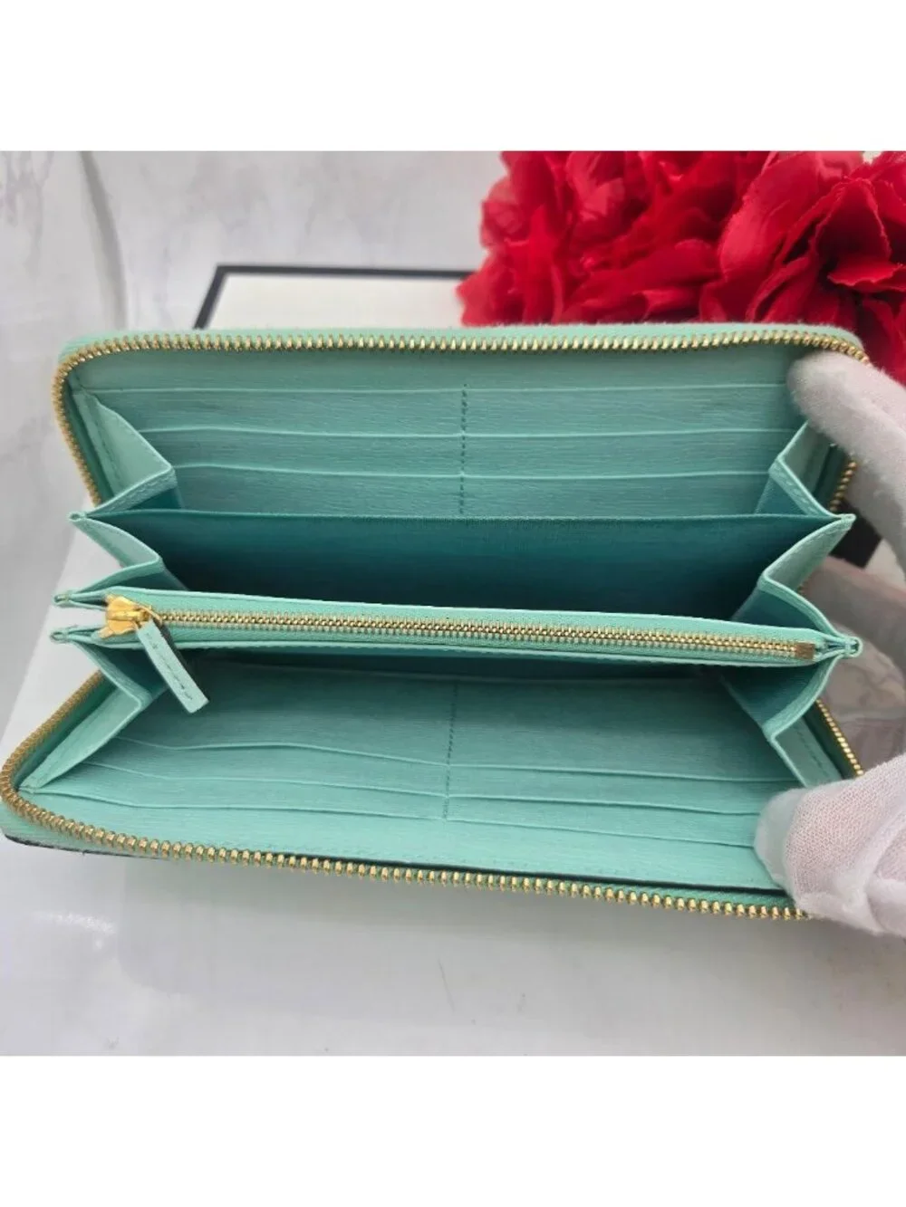 Gucci Wallet Animal Print Angela